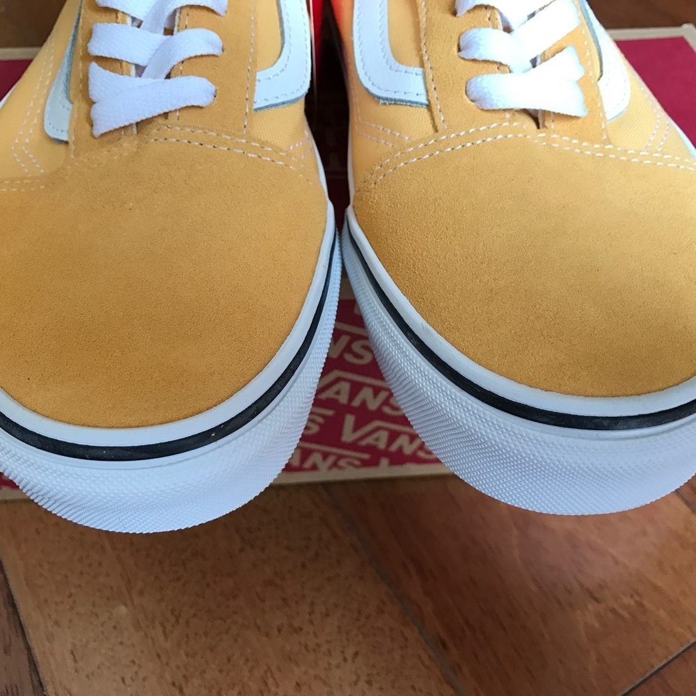 Vans Old Skool Unisex Suede/Canvas Sneakers VN0A5KRFAVL Yellow & White Men's 8.5 - Picture 7 of 12